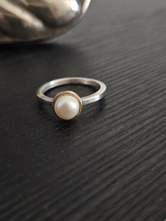 Jewelry - 14k Gold and Sterling Pearl Silver Ring